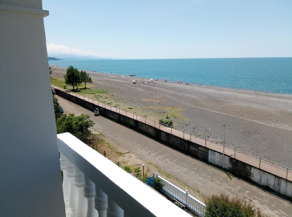 Guesthouse White Swan Кобулети Екстериор снимка